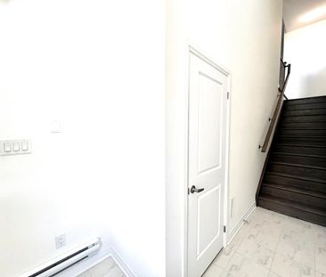 For Lease - 542 Hudson Crescent, Midland, Ontario - Photo 3