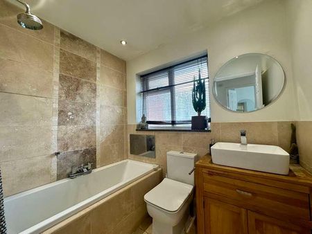 Mons Avenue, Billericay, CM11 - Photo 4