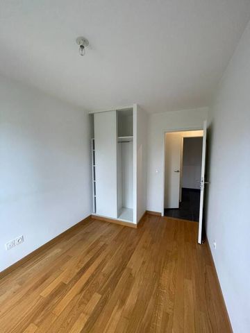 Location appartement Grenoble 38000 75.6 m² - Photo 2