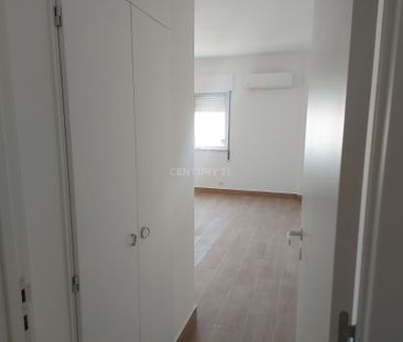 APARTAMENTO T2 PARA ARRENDAMENTO REMODELADO EM SETÚBAL - Photo 5