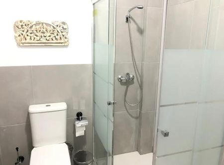 Calle Bustos Tavera, Sevilla, Andalusia 41003 - Photo 3