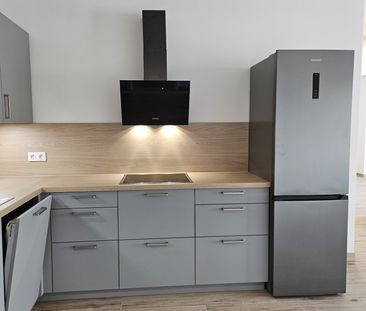 *EXKLUSIVE 2 ZIMMER-WOHNUNG mit EBK *AUFZUG *TIEFGARAGE * BARRIEREF... - Photo 5