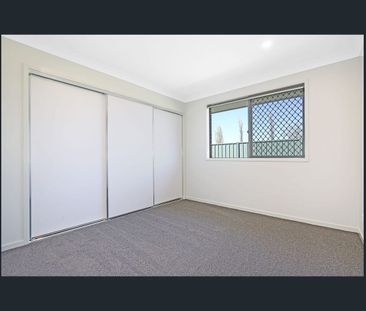 Charming 2-Bedroom Unit in Tranquil Armidale Location - Photo 5