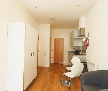 Studio Apartment – Professional Let, Student Let - Photo 6