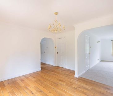 5 bedroom detached house to rent - Photo 1