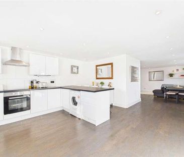 The Mount, Ifield, Crawley, West Sussex, RH11 - Photo 4