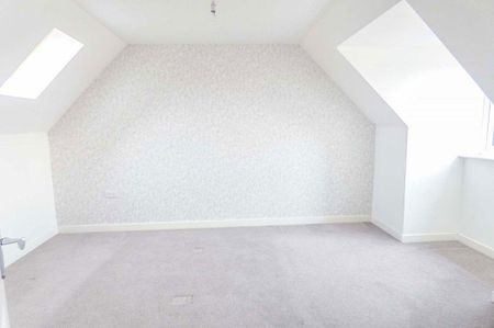 4 bed detached house to rent in NE28 - Photo 2