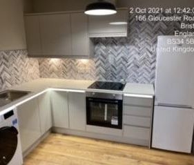 166 Gloucester Road, Patchway - Photo 4