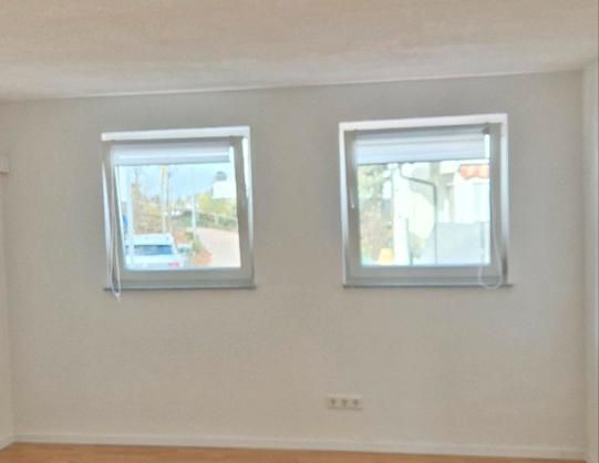 1 Zimmer Wohnung mit Einbauküche und Bad - Foto 1