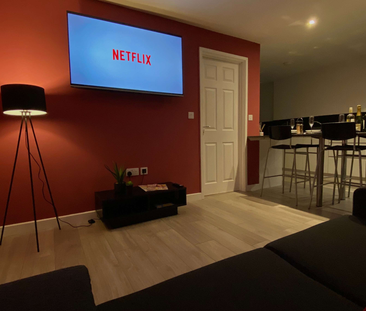 A Lovely HMO in Oxford 1 - Photo 1