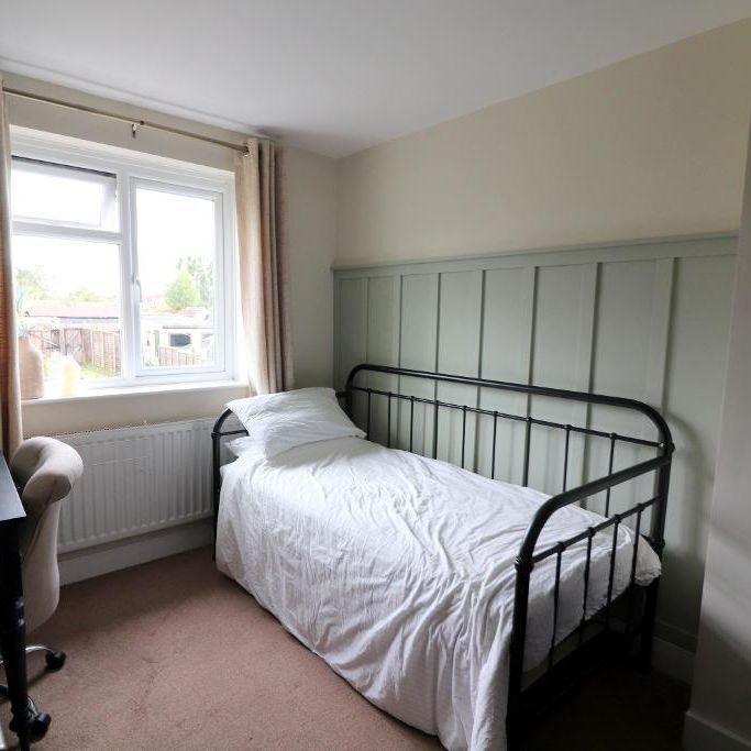 2 Bedroom Terraced To Rent - Photo 1