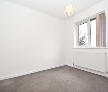 Yew Tree Rise, Pinewood, Ipswich, Suffolk, IP8 3RH - Photo 5