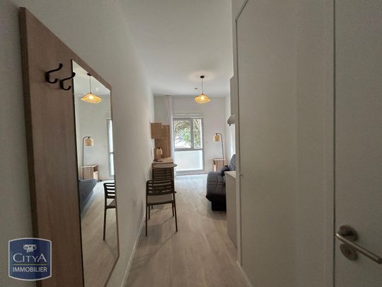 Location Appartement 1 pièce 18m² LA ROCHELLE 17000 - Photo 1