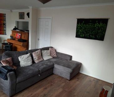 3 bedroom house share to rent - Photo 3