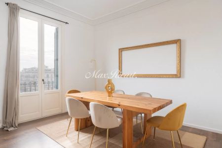 Amplio y luminoso piso en Ciutat Vella - Photo 4