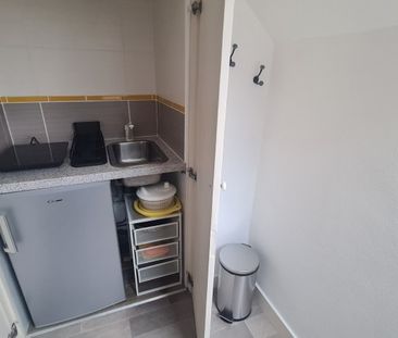 Location Appartement 1 Pièce 17 m² - Photo 4
