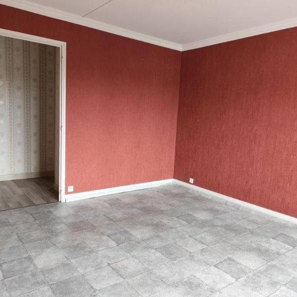 APPARTEMENT LUMINEUX 59 M2 AMILLY - Photo 1