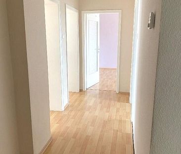 4-Zimmer-Wohnung mit Balkon und Aufzug im Haus - Foto 2