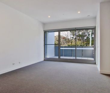 102/33 Coleman Parade,Glen Waverley,Victoria 3150, Melbourne - Photo 5