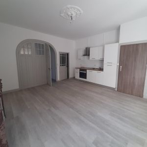 Location Appartement 2 pièces 37m² BORT LES ORGUES 19110 - Photo 2