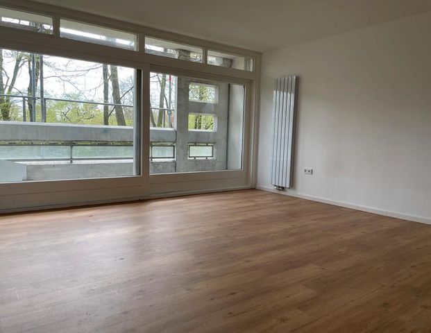 Möblierte 1-Zimmer-Wohnung mit Stellplatz in Hamburg-Osdorf – modernisiert und bezugsfertig - Photo 1