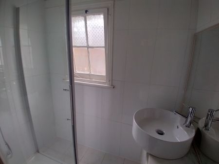 "Classic Victorian Home" - Photo 5