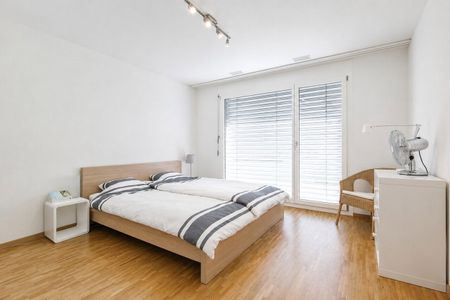 3.5 Zimmer, 110 m², 2. Stock - Photo 2