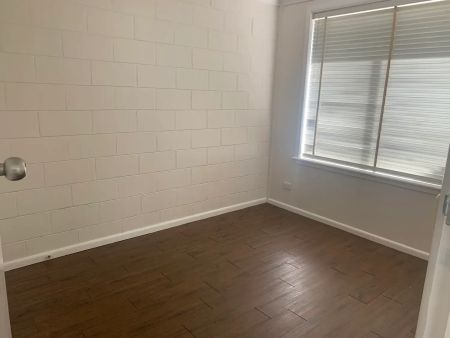 Comfortable Living in a Convenient North Albury Location - Photo 2