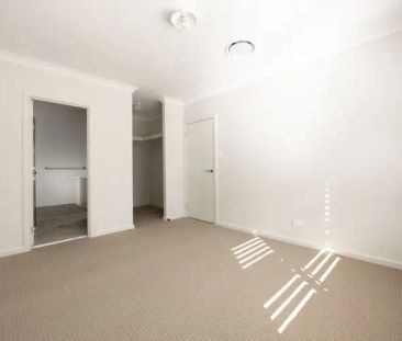 “QUALITY BUILT, SPACIOUS HOME” - Photo 5