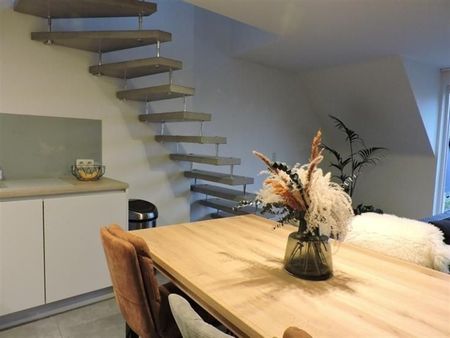 RUIM EN MODERN DUPLEX-APPARTEMENT IN OOSTERZELE - Photo 3