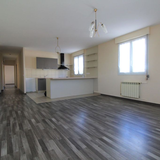 Location appartement 3 pièces, 74.00m², Montrichard - Photo 1