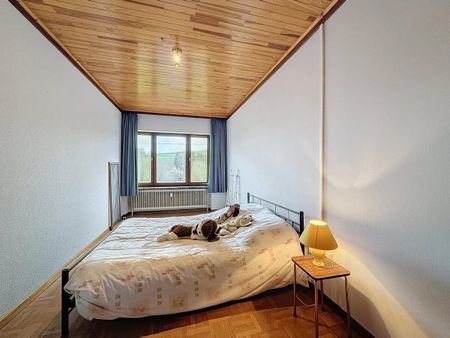 Geräumige 3-Schlafzimmer-Wohnung mit überdachter Terrasse in Grenznähe zu Luxemburg! - Photo 3