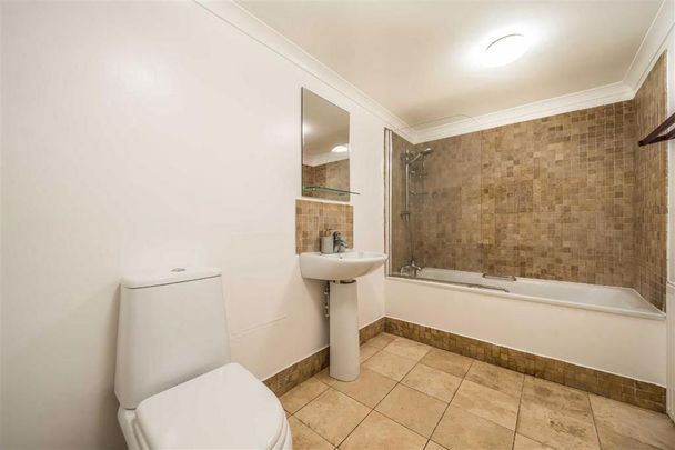 3 bedroom house to rent - Photo 1