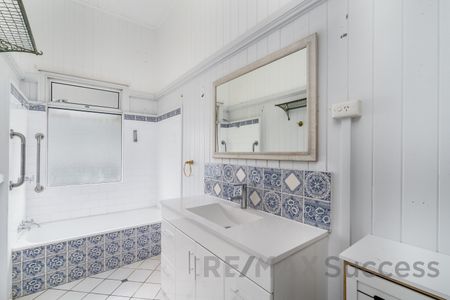 38 Ipswich Street, East Toowoomba QLD 4350 - House For Rent | Domain - Photo 5