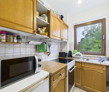 Modernisierte & ruhige 1-Raum-Wohnung mit Balkon in Lengenfeld - Photo 5