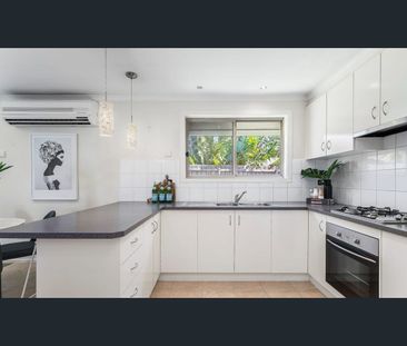 2/53 Tatman Drive, Altona Meadows, Vic 3028 - Photo 5