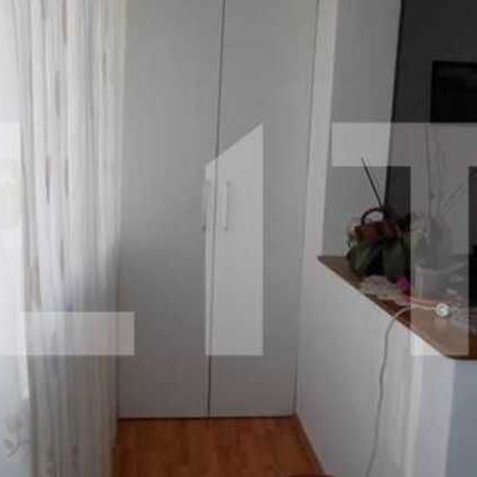 4 camere, 80 mp, decomandat, parcare, mobilat dragut, Aleea Azuga - Photo 1