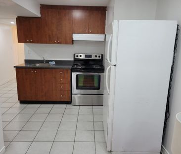 For Lease - 22 Giancola Crescent, Vaughan, Ontario - Photo 6