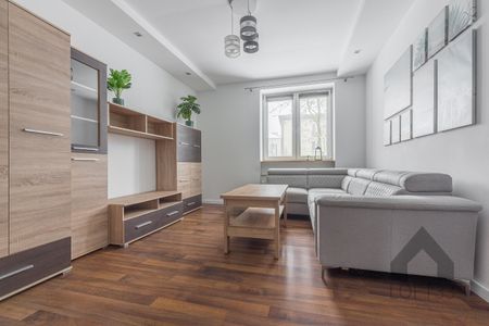 Piękne i wyposażone mieszkanie dwupokojowe na osiedlu Stałym w Jaworznie do wynajęcia | Spacer 3D - Photo 2