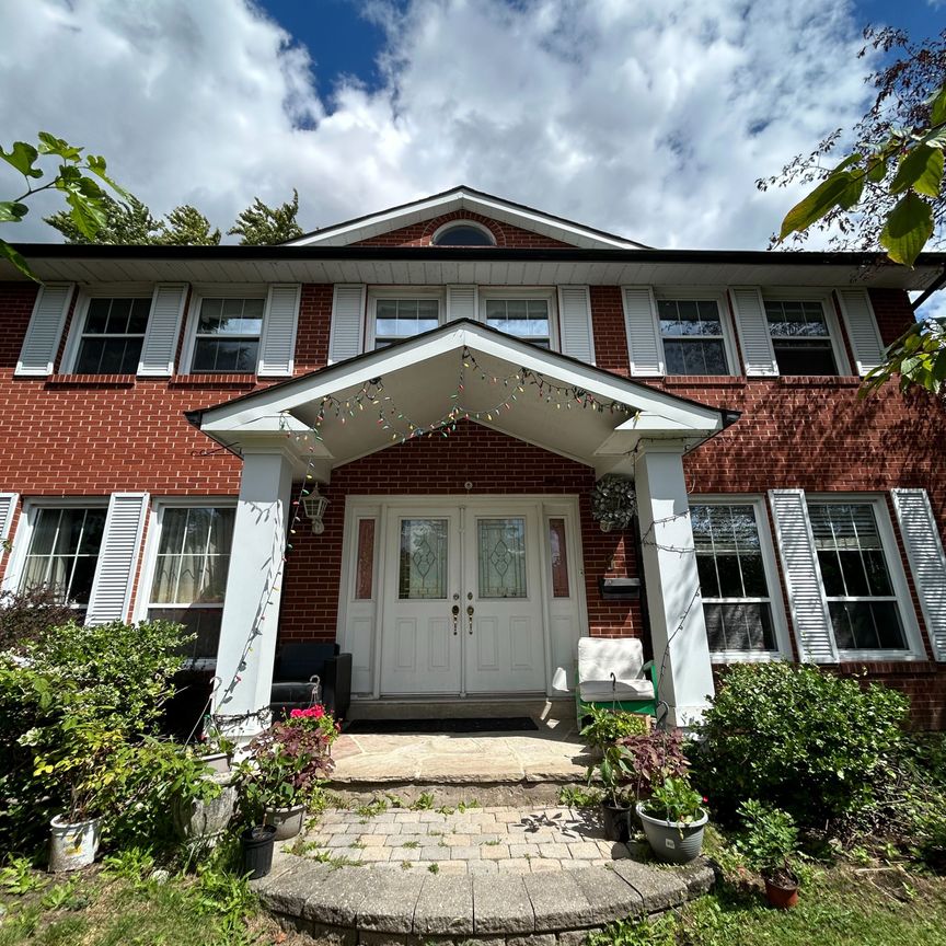 For Lease - 3 Butterfield Dr Drive Unit# Master Bedroom A bsmt, Toronto, Ontario - Photo 1