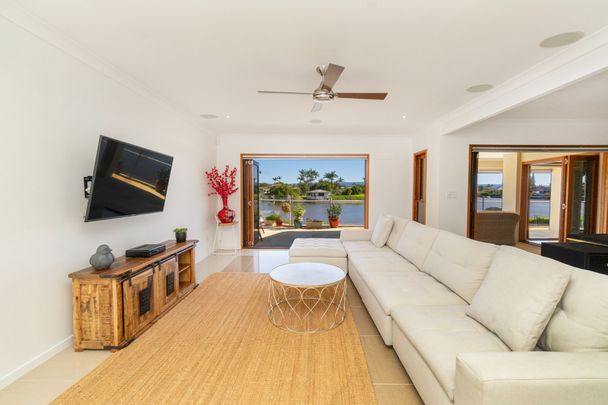 Opulent Main River Family Home *RENT INCREASING TO $2,800 PER WEEK IN AUGUST* - Photo 1