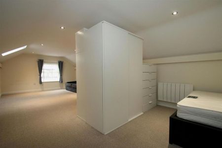 Studio to rent - Photo 5