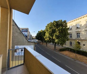Pronájem nově zrekonstruovaného bytu 3+kk s parkováním, Palackého, ... - Фото 1