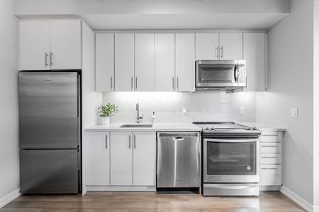 For Lease - 241 Sea Ray Avenue Unit# A101, Innisfil, Ontario - Photo 4