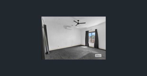 Beautifully renovated - Photo 1