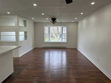 For Lease - 868 Magnolia Avenue, Newmarket, Ontario - Photo 5