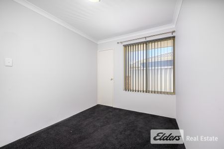 51 Endeavour Drive - Photo 2