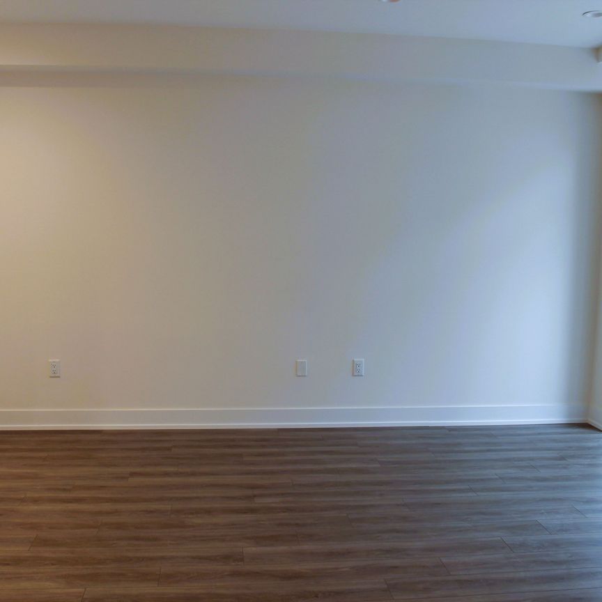 For Lease - 8 Sayers Lane Unit# 15, Richmond Hill, Ontario - Photo 1