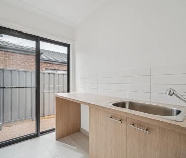 23 Whitelock Drive - Photo 1