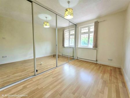 4 bedroom detached house to rent - Photo 2